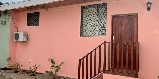 LOS ROBLES. BONITO APARTAMENTO AMUEBLADO CÉNTRICO EN AQUILER